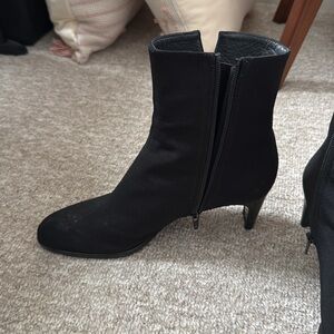 Stuart Weitzman black heeled bootie - 9.5